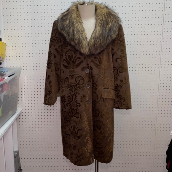 George Jackets & Blazers - Like New GEORGE XL Vintage Damask Faux Fur Brown Long Button Up Trench Coat